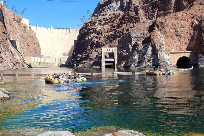 3-Hour Black Canyon Motorized Raft Tour with Optional Transport - Heat, clothing, and small details that matter