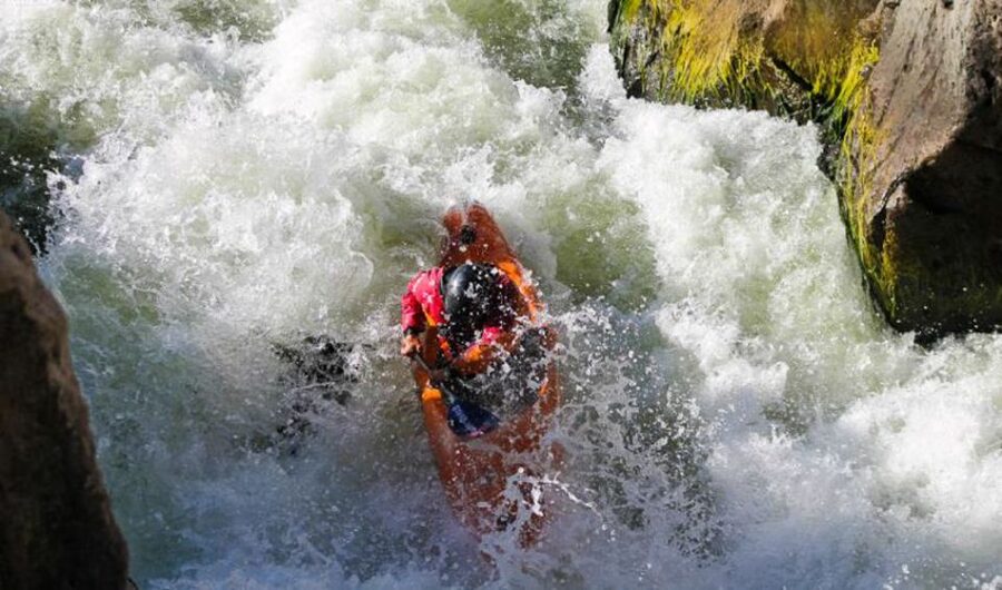 Arequipa: Chili River Rafting - Returning through Chilina after the final rapid