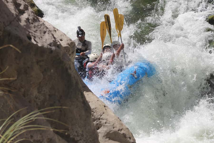 Arequipa: Rio Chili Rafting Tour with Snack - The drive through the Chilina Valley