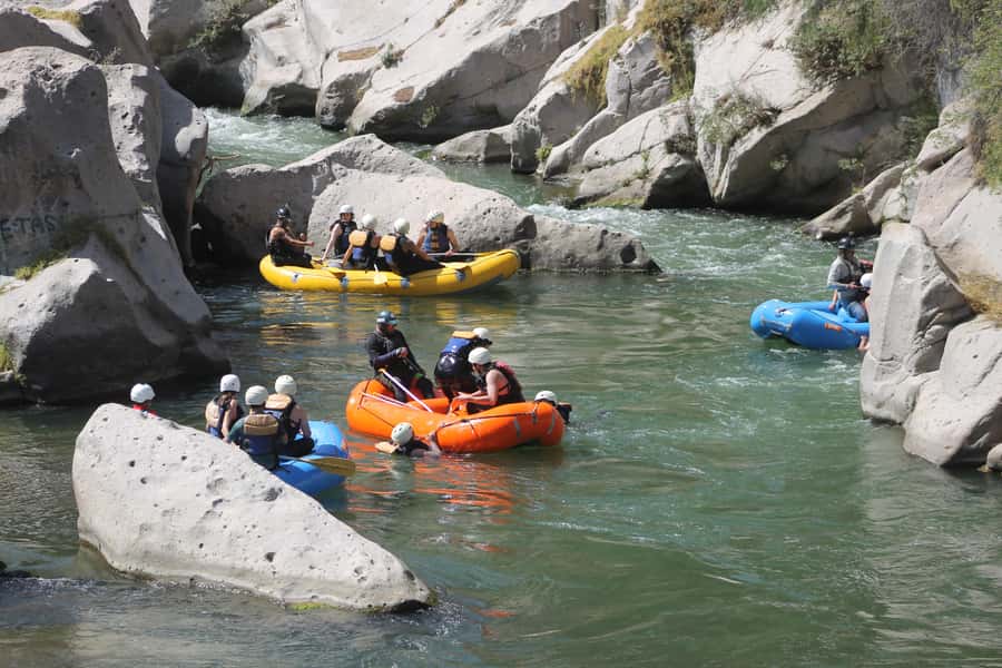 Arequipa: Rio Chili Rafting Tour with Snack - Guides, safety, and the feel of the outing