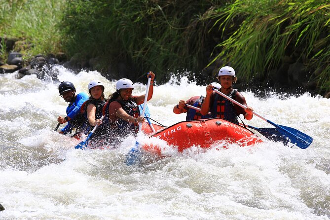 Awesome Fun Rafting Class 3 Balsa River 5-Hour Tour in La Fortuna - Why Class 3 on the Balsa River is a good middle ground