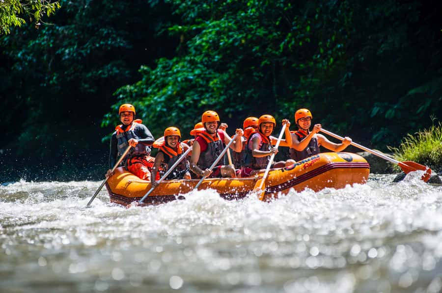 Bali: Ayung River Guided Rafting Adventure with Lunch - A gentle but lively introduction to Ayung River rafting