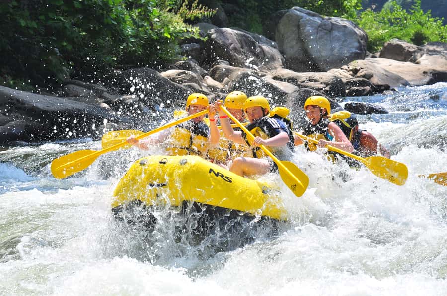 Bali: Ubud Gorilla Face ATV and Ayung Rafting Trip with Meal - Showers, lockers, and a simple lunch
