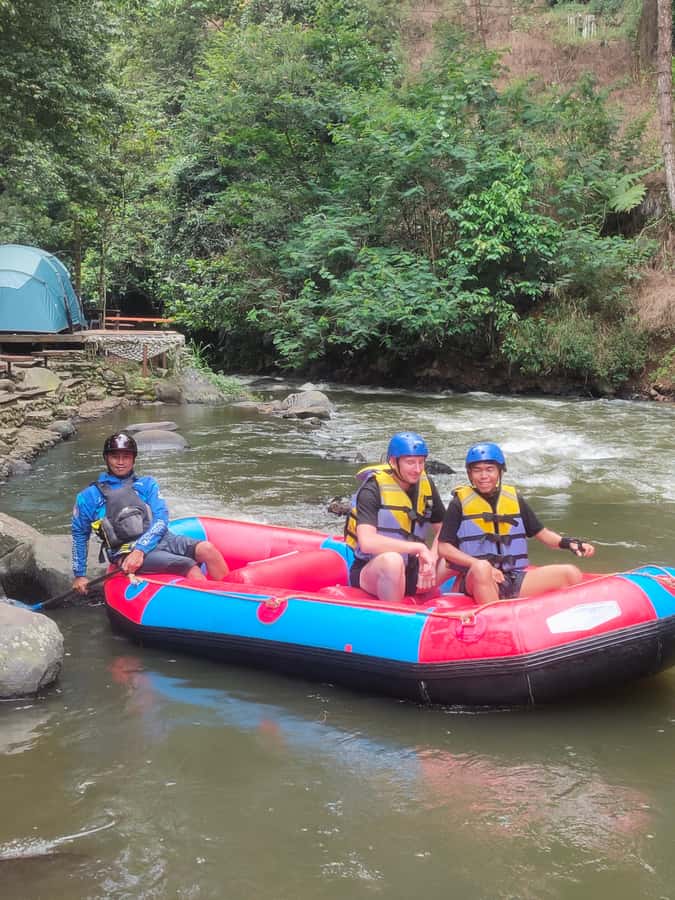 Bandung : Pangalengan River Rafting Adventure with Lunch - Why Pangalengan works for a first rafting trip