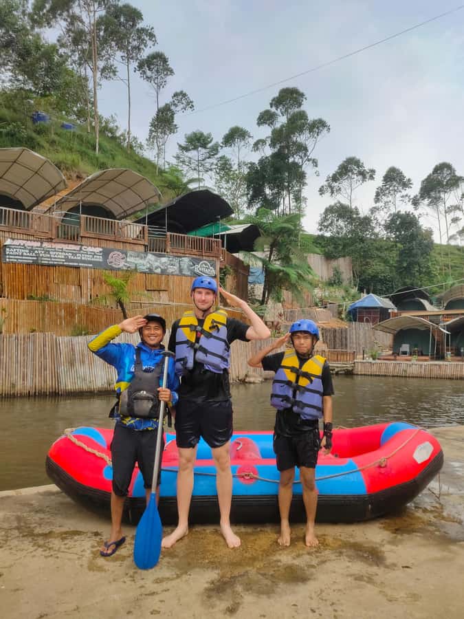 Bandung : Pangalengan River Rafting Adventure with Lunch - Hutan Pinus Rahong and the road into the hills