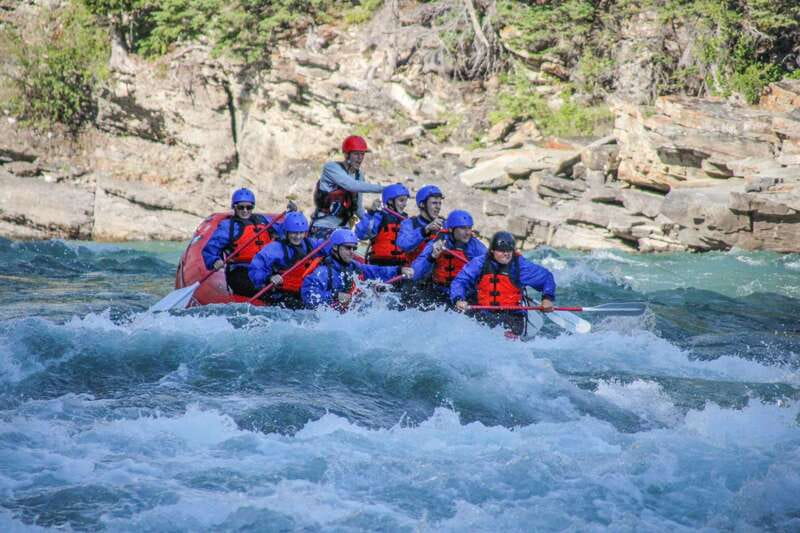 Banff: Horseshoe Canyon Whitewater Rafting Tour - The 15-minute ride to the put-in