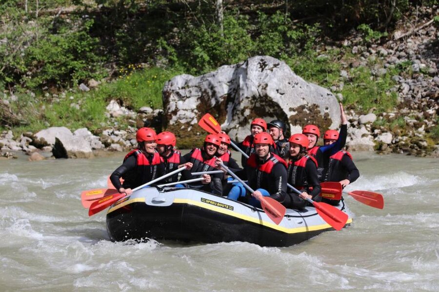 Bavaria: Action Whitewater Rafting Adventure - The 15-minute safety briefing