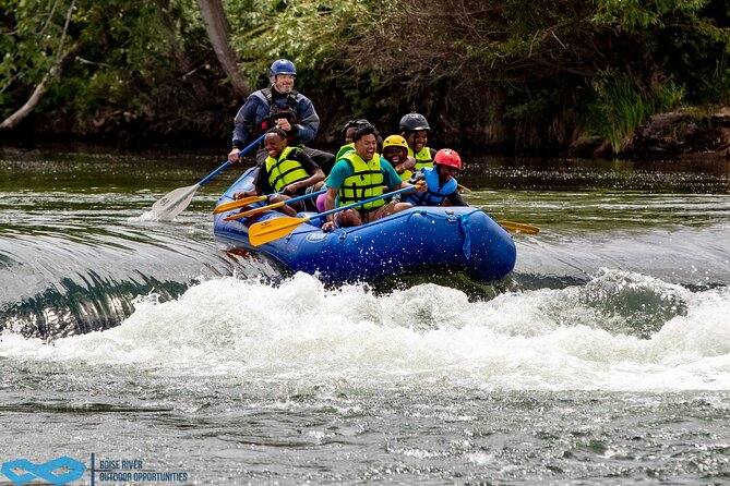 Boise River: Guided Rafting, Swimming, and Wildlife Tour - What the guide adds to the experience
