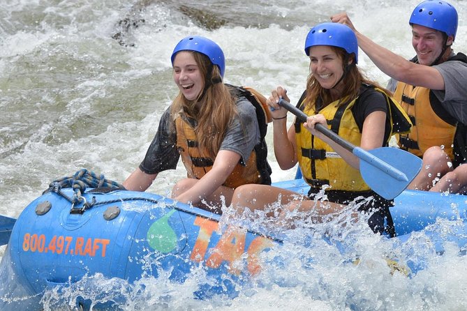 Browns Canyon Intermediate Rafting Trip Half Day - Getting ready for an intermediate river trip