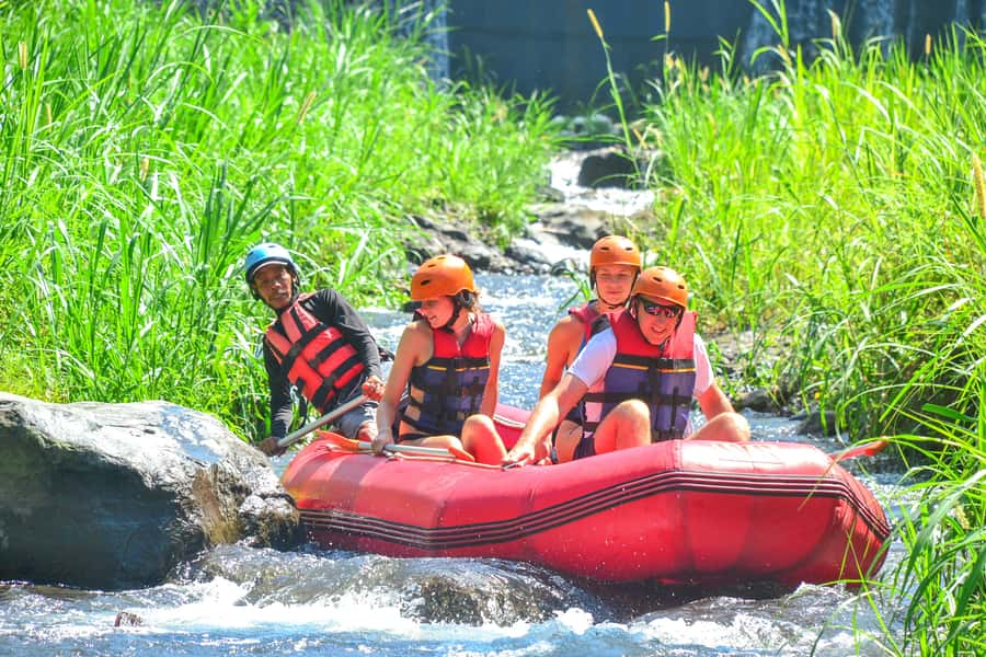 Bukit Cilli Rafting: Longest track rafting without stairs up - The Apet Bridge finish without a stair climb