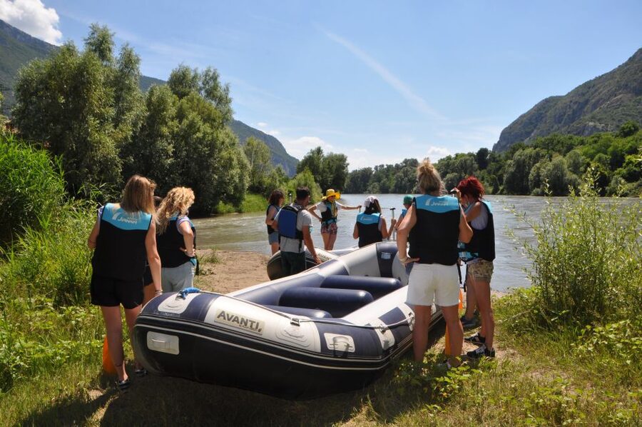 Bussolengo: Valdadige Beginner’s Rafting Activity - From Bussolengo to the Adige River
