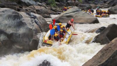 Raging Thunder Barron Gorge River Rafting Trip