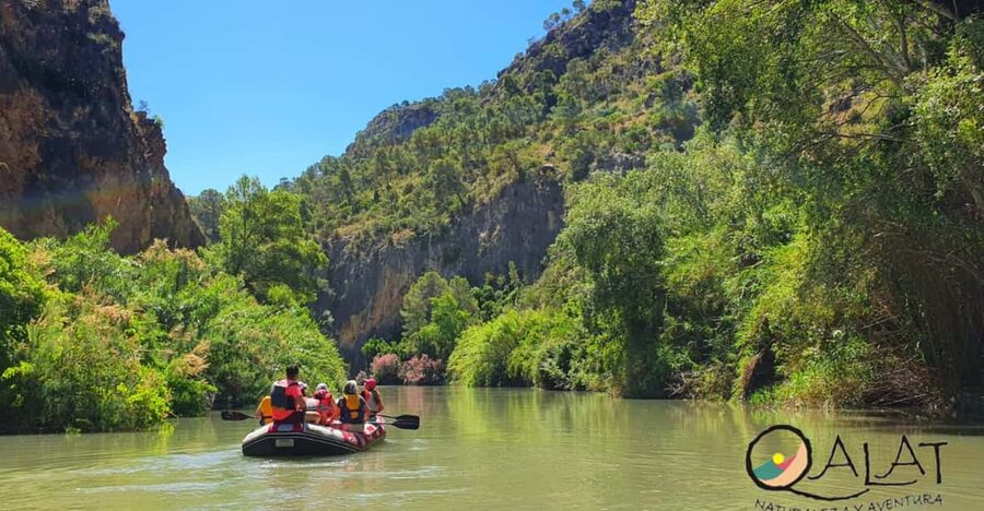 Calasparra: Almadenes Canyon Rafting Tour & Visit 3 Caves - The Abrigos del Pozo and prehistoric cave art