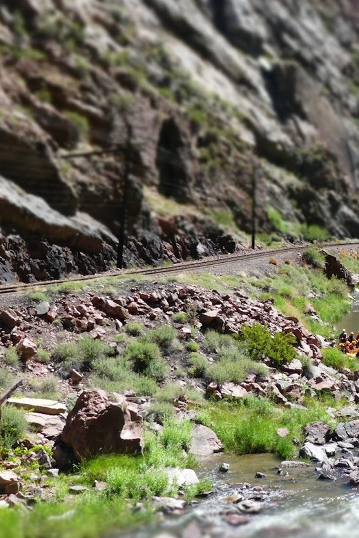 Cañon City: Royal Gorge Half-Day Whitewater Rafting - Gear, Clothing, and Physical Demands