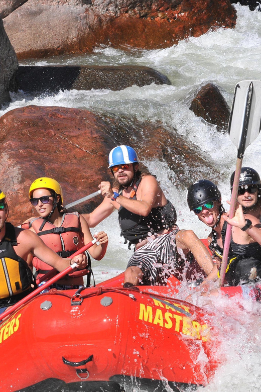 Cañon City: Royal Gorge Rafting with Wetsuit, Lunch & Photos - Why the Royal Gorge section makes this trip special