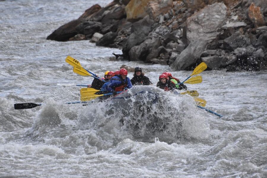 Canyon Run: Denali National Park Class IV Whitewater Rafting - Safety, comfort, and what to pack