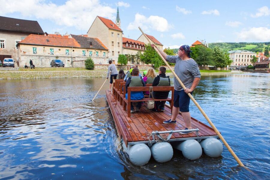 Český Krumlov: Wooden Raft River Cruise - Weather, children, and the practical tradeoffs