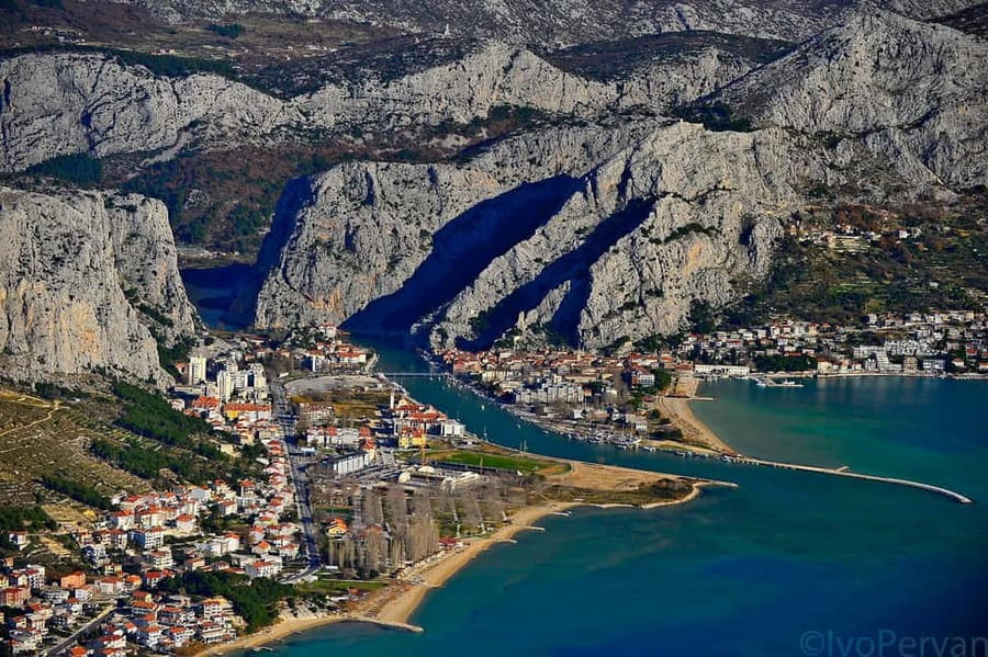 Cetina River Rafting Tour with Transfer from Split - Meeting in central Split before the one-hour drive