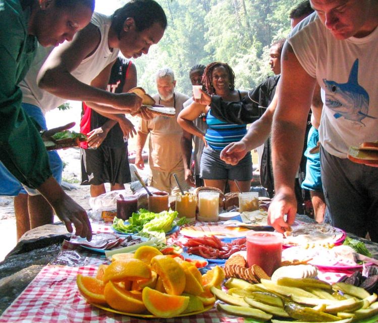 Chattooga: Chattooga River Rafting with Lunch - Who should book this rafting trip?