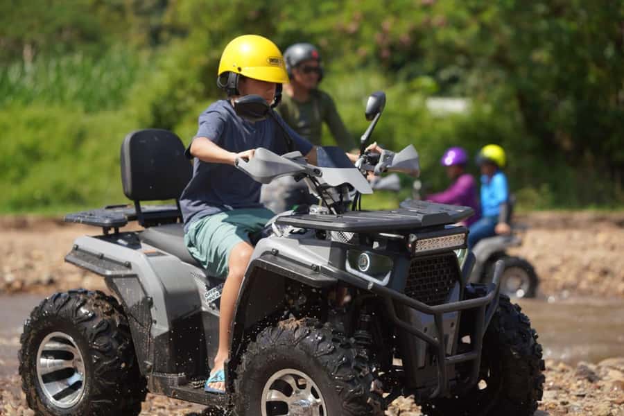 Chiang Mai: ATV Adventure 2-Hrs,Feeding,Rafting & Lunch Trip - Two hours on a 200cc ATV