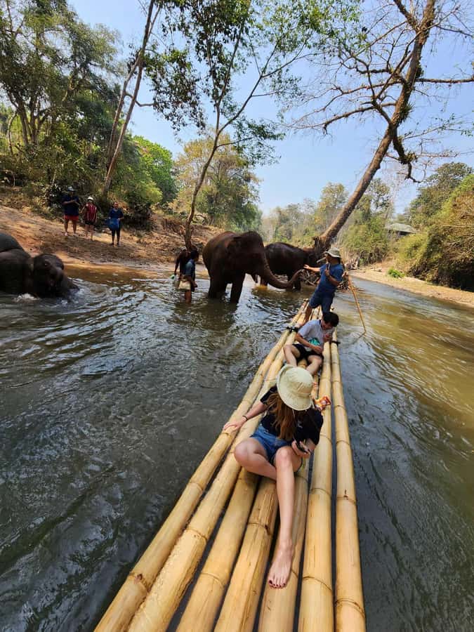 Chiang Mai: Bamboo Rafting and Wat Phra That Doi Kham - Bamboo Rafting on the Mae Wang River
