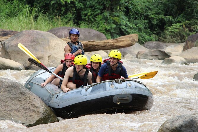 Chiang Mai Rafting in Mae Taeng River with Thai Buffet - Key things to know before booking