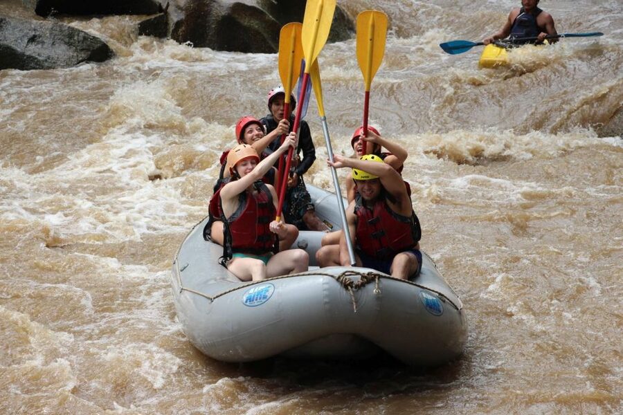Chiang Mai Rafting in Mae Taeng River with Thai Buffet - Should you book it?