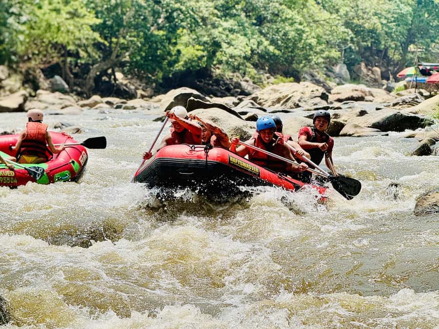 Chiang Mai: Sticky Waterfall and Rafting Day Trip - Three water experiences in one Chiang Mai day