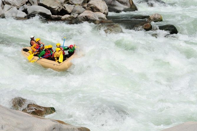 Cusco Rafting and Zipline Adventure - Class III Rapids With Real Work Required
