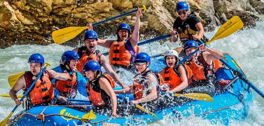 Cusco: Rafting in Cusipata + Zipline over South Valley - What the Class II to IV rafting feels like