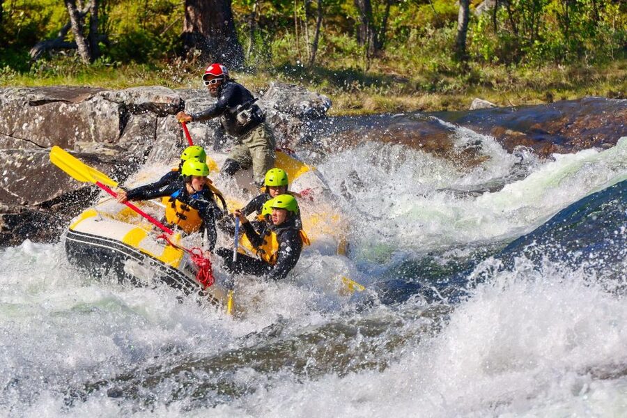 Dagali: Extreme Rafting Experience - From Dagali Fjellpark to the river