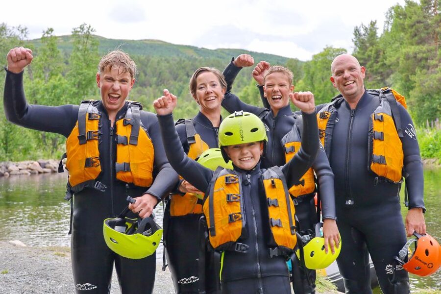 Dagali: Family Rafting Adventure - The 15-minute ride to the river