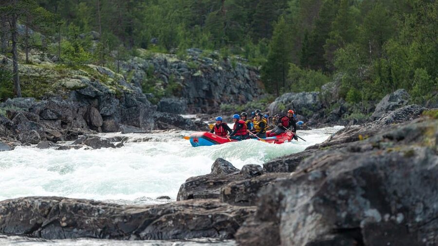 Dagali/Geilo: White Water Rafting Adventure - level 2 - Who will enjoy this most