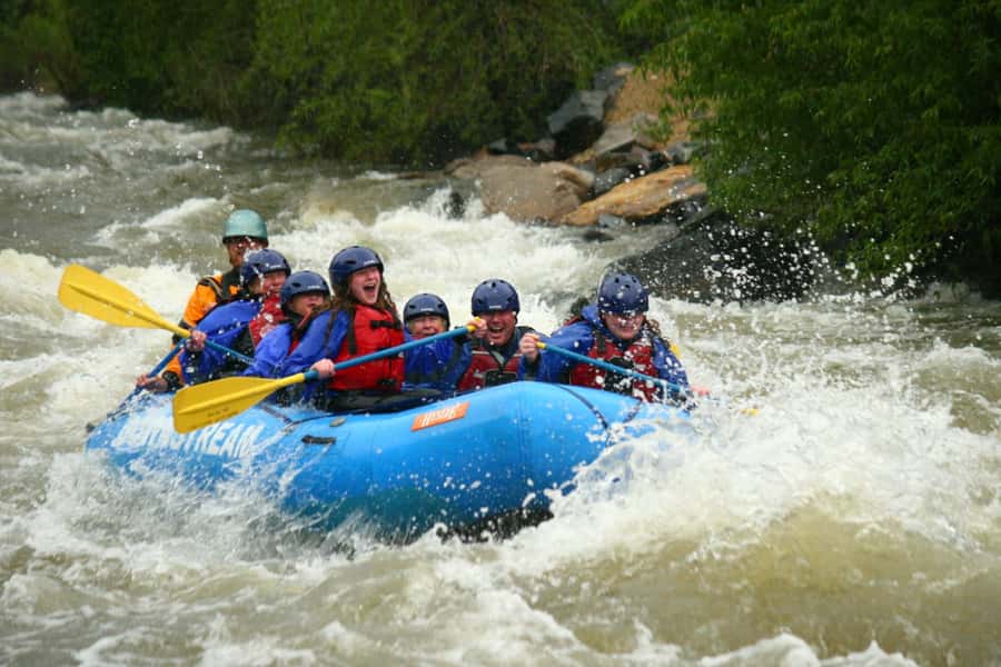 Denver: Middle Clear Creek Beginners Whitewater Rafting - The 10-minute ride to Idaho Springs