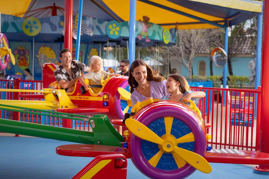 Dreamworld, WhiteWater World & SkyPoint 3-Day Ticket - SkyPoint above Surfers Paradise