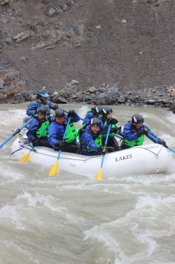 El Chalten: Rio de las Vueltas and Patagonia Rafting - A hot snack and the ride back