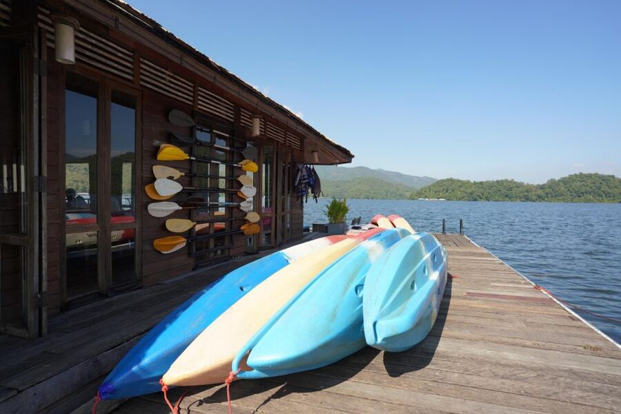 Elephant Habitat Park Feeding Entry & Rafting Van Transfer - What the $33 price really covers