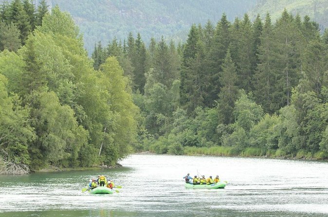 Family Rafting Grade 2 - Who will enjoy this trip most?