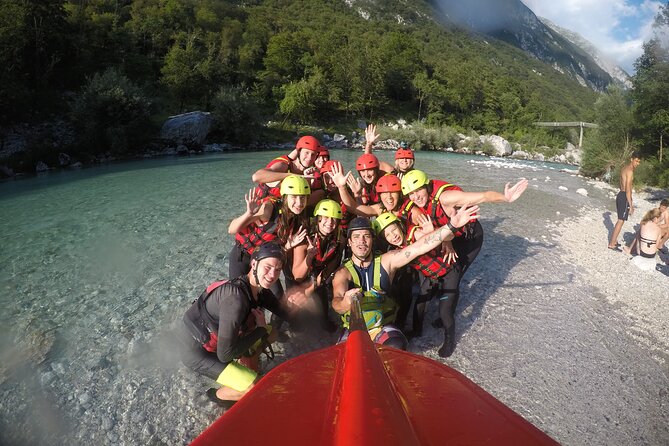 Family Rafting On Soca River - The short whitewater finish