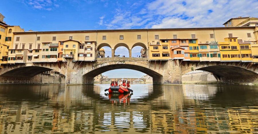 Florence: Pontevecchio Bridge and City Sights Rafting Cruise - Florence from the Arno, with a splash at San Niccolò