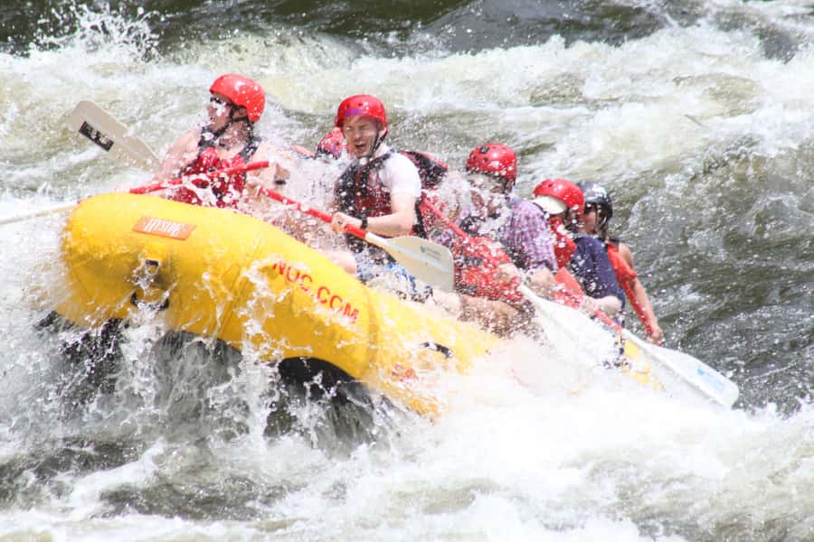 From Hartford: Upper Pigeon River White Water Rafting Tour - Learning the river before the first rapid