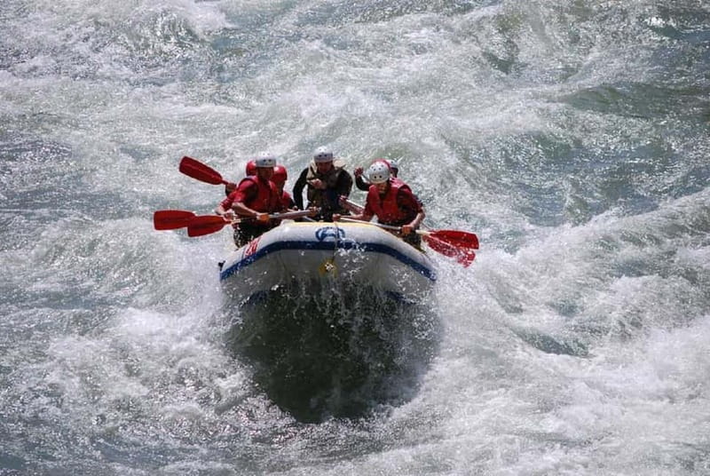 From Kotor: Montenegro Tara Rafting - Breakfast and the safety briefing at Šćepan Polje