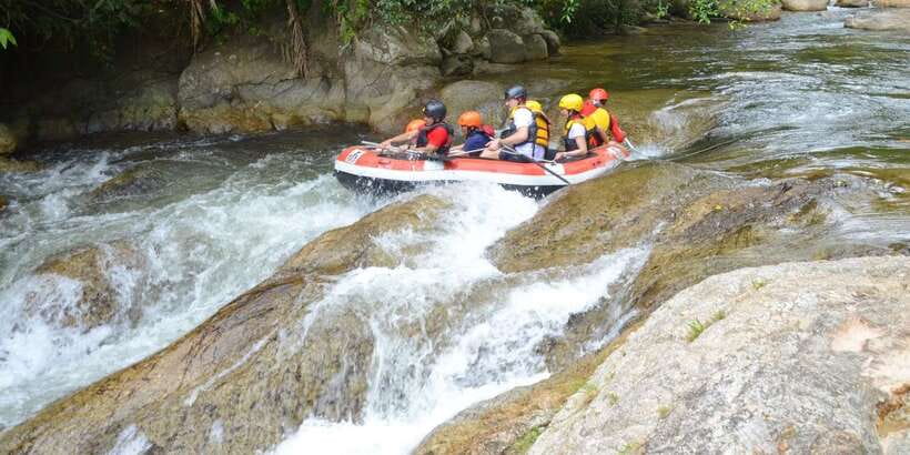 From Kuala Lumpur: Kampar River White Water Rafting - What the praise gets right