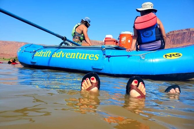 Full-Day Colorado River Rafting Tour at Fisher Towers - Lunch on the riverbank