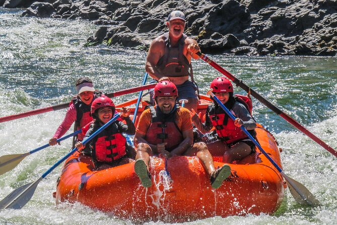 Full-Day Rogue River Hellgate Canyon Raft Tour - A riverside lunch keeps the schedule simple