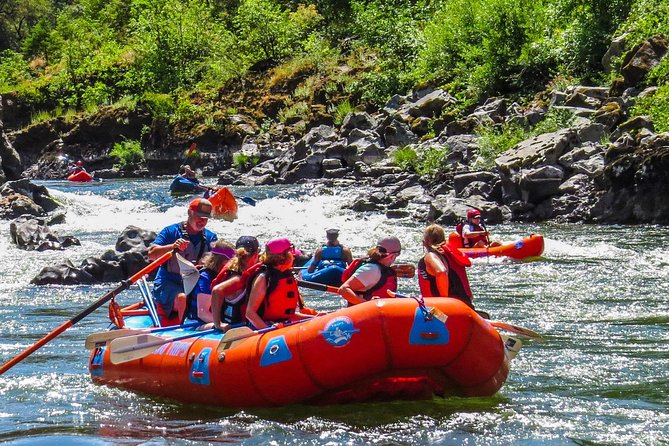 Full-Day Rogue River Hellgate Canyon Raft Tour - What happens at the Merlin meeting point
