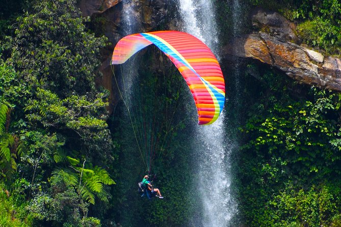 Fun RAFTING + Awesome PARAGLIDING over giant waterfalls from MEDELLIN - The mountain restaurant stop