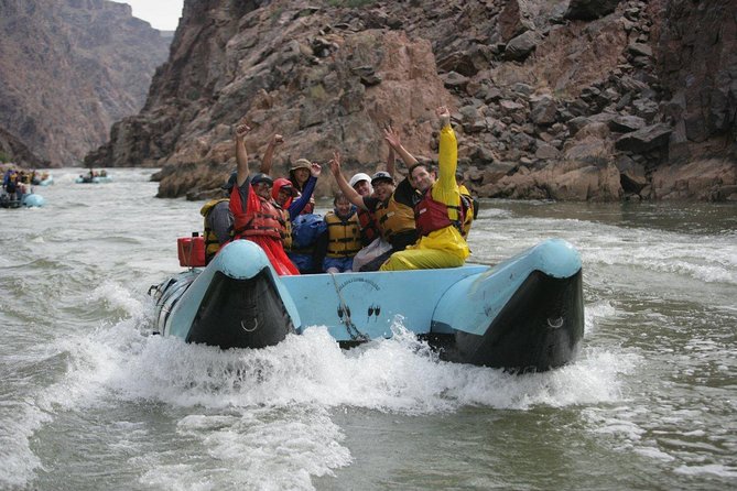 Grand Canyon White Water Rafting Trip from Las Vegas - The short hike to Travertine Waterfall