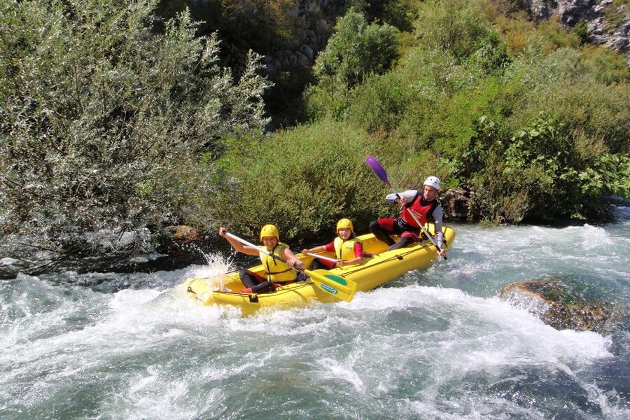 Half-Day Cetina River Rafting - Guides, safety, and the beginner question