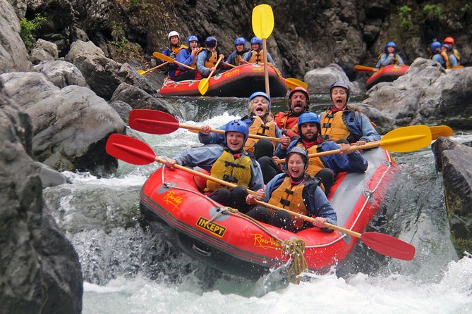 Half Day, Grade 5, White Water Rafting on the Rangitikei River - Easing in through Grade 1 to 3 rapids